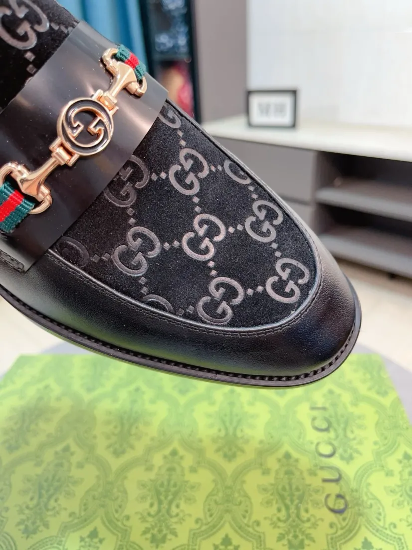 Men's Men's Shoes 💰458🌹🌹【GUCCI】The most popular classic Gucci leather shoes. Synchronized with the official website, the upper is made of Italian open-edge pig ostrich pattern➕cow leather lining, with unique brand and unique craftsmanship. Highlighting the hot style of the new year. Stop hesitating, stop wandering, get it now. Number: 38--44, 45 46 can be customized